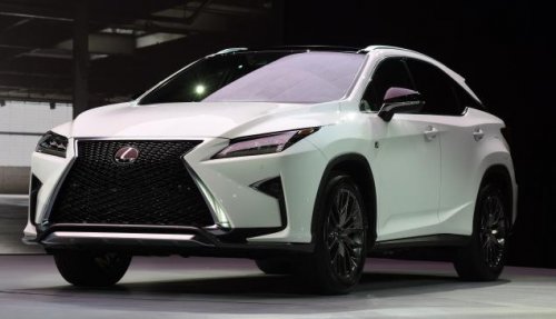 В России стартуют продажи нового кроссовера Lexus RX