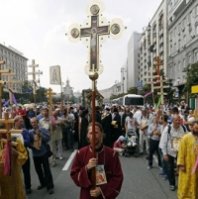 В Крестном ходе в Киеве приняло участие 100 тысяч человек